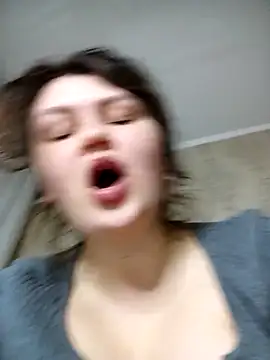 Snapshot of BlackCurly chatting on March 9, 2025, 9:25 pm BlackCurly online show from March 9, 2025, 9:25 pm