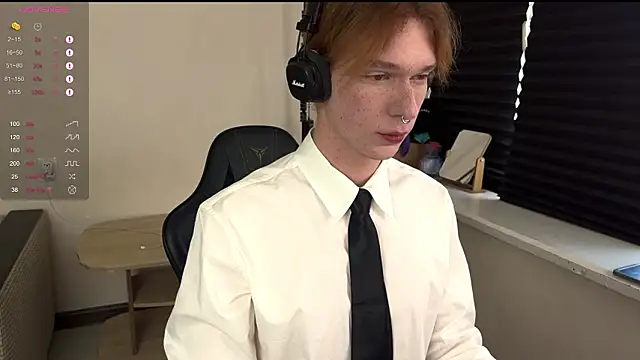 carthylovvve online show from March 9, 2026, 3:05 pm