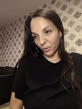 samilux5 online show from February 26, 2025, 3:21 am