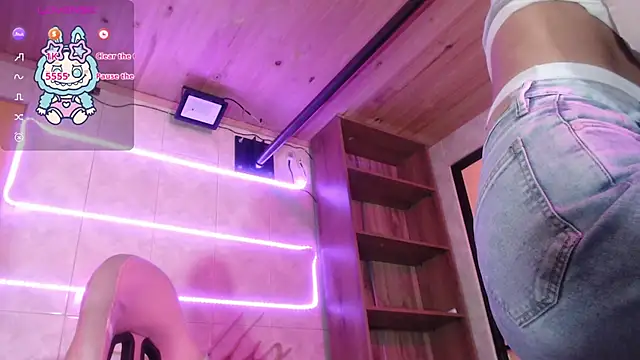 Sally23  online show from February 10, 2026, 2:43 pm