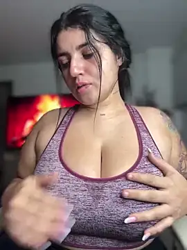 horny roomiess online show from February 28, 2025, 12:54 am