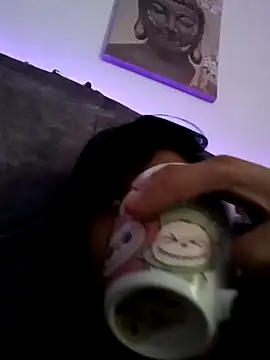 Liamscott  online show from February 18, 2026, 5:42 pm