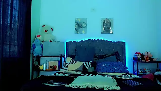 Liamscott  online show from March 6, 2026, 7:54 pm