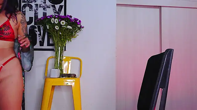 purple em69 online show from October 16, 2025, 6:47 am