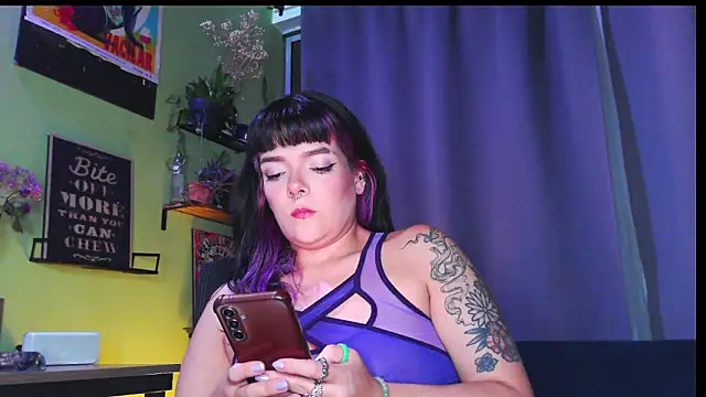 purple em69 online show from March 18, 2026, 3:53 am