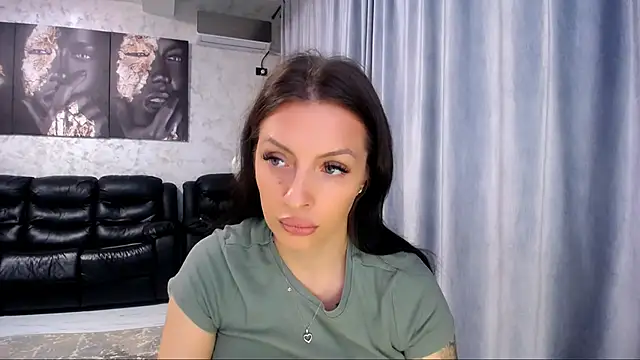 stayhere online show from November 4, 2025, 8:41 pm