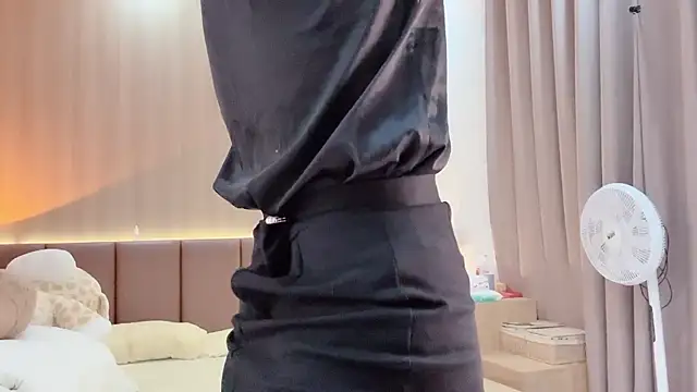 Jennie Spa online show from February 8, 2026, 3:15 pm