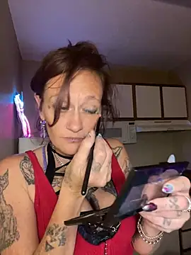 renegade vyxxen online show from January 20, 2025, 3:28 pm