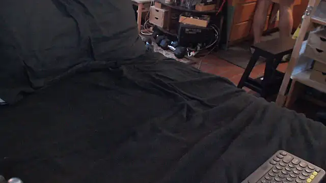 Dark Asteroid online show from December 20, 2025, 8:05 pm