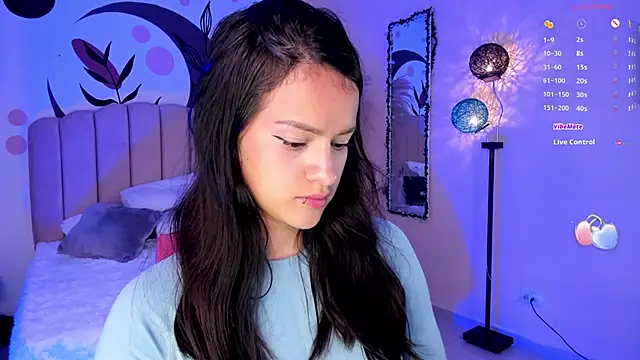 katherin smith  online show from February 5, 2025, 6:37 pm