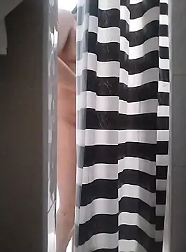 Snapshot of LucifernandaSw chatting on February 12, 2025, 6:51 pm LucifernandaSw online show from February 12, 2025, 6:51 pm