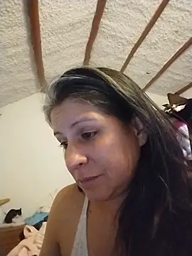 Snapshot of LucifernandaSw chatting on February 21, 2026, 12:11 am LucifernandaSw online show from February 21, 2026, 12:11 am