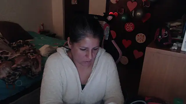 Snapshot of LucifernandaSw chatting on February 22, 2026, 8:35 am LucifernandaSw online show from February 22, 2026, 8:35 am