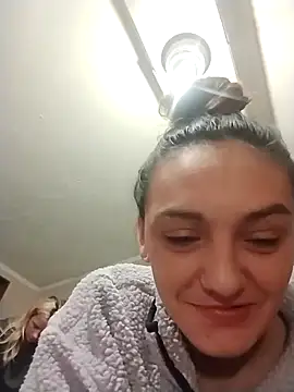 Snapshot of Summer_lovin69 chatting on January 25, 2025, 5:51 am Summer lovin69 online show from January 25, 2025, 5:51 am