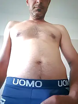 Snapshot of Sexbois1985 chatting on May 28, 2026, 6:38 pm Sexbois1985 online show from May 28, 2026, 6:38 pm