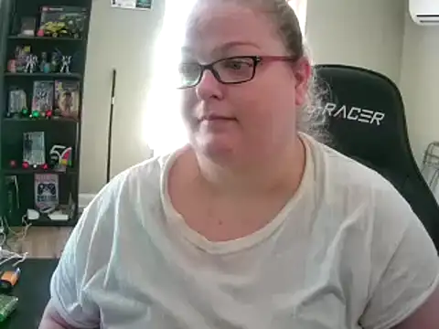 SexyWhiteChocolate online show from March 17, 2025, 7:26 pm