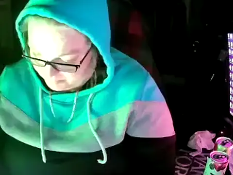 SexyWhiteChocolate online show from September 18, 2025, 5:20 am