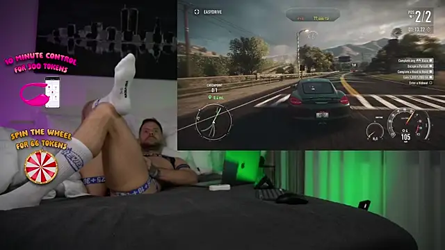 Snapshot of kennethwade chatting on December 7, 2024, 9:00 pm kennethwade online show from December 7, 2024, 9:00 pm