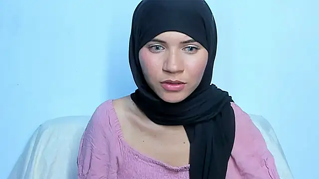 hanaa 18 online show from January 28, 2025, 3:15 am