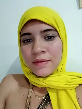 hanaa 18 online show from February 23, 2025, 1:13 am