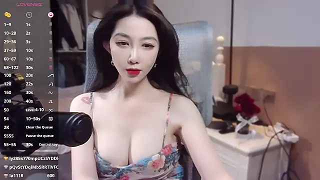 Snapshot of vyizh- chatting on January 2, 2025, 8:17 am vyizh- online show from January 2, 2025, 8:17 am