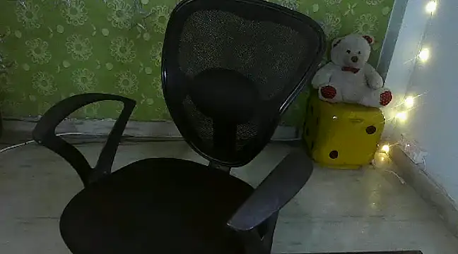  Redwine  online show from December 3, 2024, 5:42 am