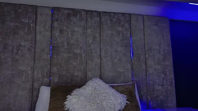 Amareto  online show from October 17, 2025, 11:46 am