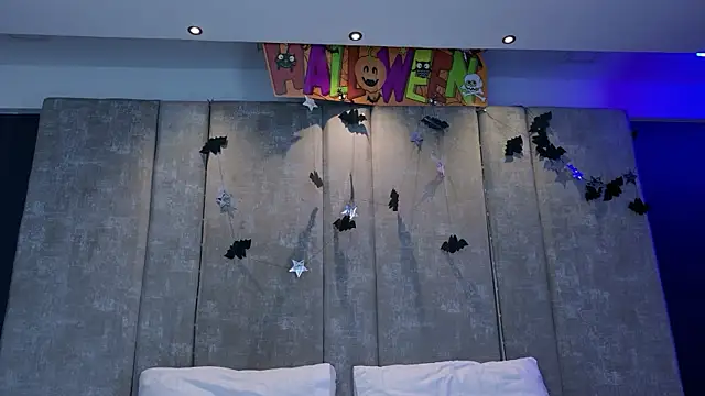 Amareto  online show from October 25, 2025, 10:45 am