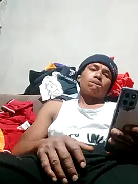 Moreno1813 online show from February 8, 2025, 6:33 am