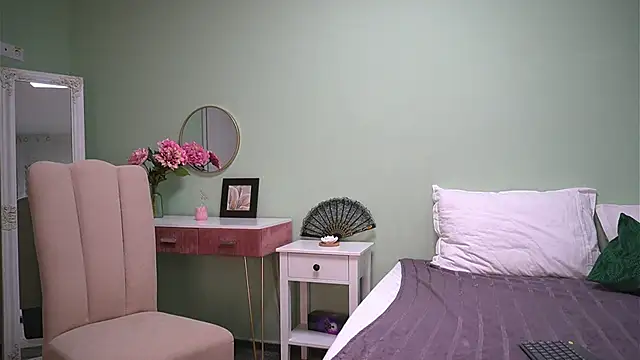 HaileyMoonn online show from September 17, 2025, 3:30 am