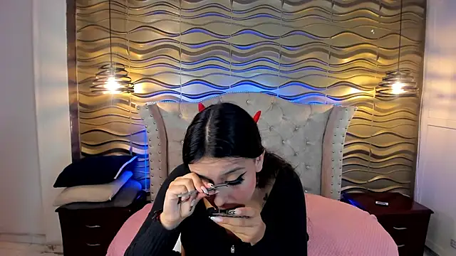 Andreita Jones online show from January 29, 2025, 11:30 am