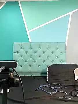 Snapshot of AlondraFerri1 chatting on December 19, 2024, 7:18 pm AlondraFerri1 online show from December 19, 2024, 7:18 pm