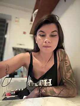 Simply the best online show from March 10, 2025, 6:23 pm