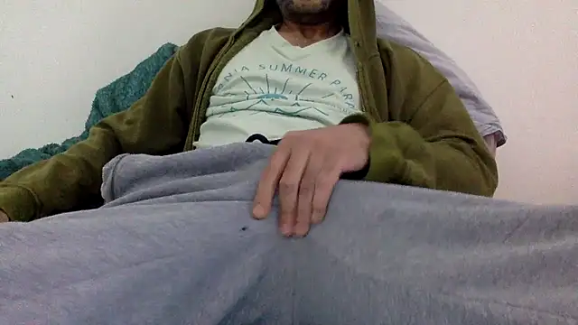 Snapshot of molozeb chatting on November 7, 2025, 7:30 am molozeb online show from November 7, 2025, 7:30 am