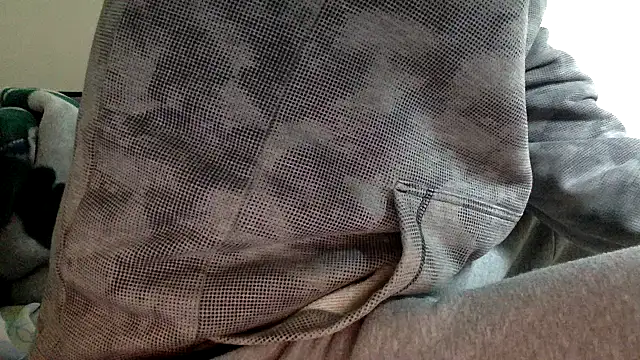 Snapshot of molozeb chatting on December 4, 2025, 3:16 am molozeb online show from December 4, 2025, 3:16 am