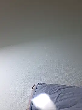 Snapshot of molozeb chatting on December 14, 2025, 7:36 am molozeb online show from December 14, 2025, 7:36 am