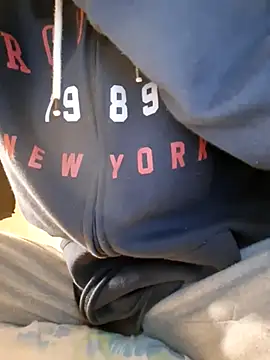 Snapshot of molozeb chatting on December 22, 2025, 7:16 am molozeb online show from December 22, 2025, 7:16 am