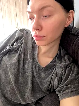 Lisaaa Alisa online show from December 14, 2025, 6:52 am