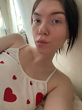 Lisaaa Alisa online show from March 9, 2026, 10:30 am