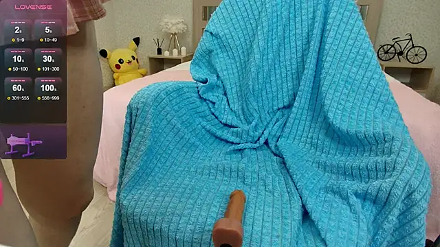 oliviiaa online show from November 27, 2025, 12:56 am