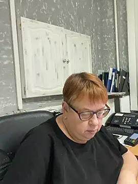 Snapshot of Klio5678 chatting on February 28, 2026, 5:47 pm Klio5678 online show from February 28, 2026, 5:47 pm