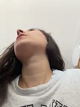 Snapshot of LittleDoll___ chatting on February 25, 2026, 1:43 pm LittleDoll online show from February 25, 2026, 1:43 pm