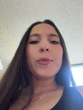 Snapshot of LittleDoll___ chatting on February 28, 2026, 1:01 pm LittleDoll online show from February 28, 2026, 1:01 pm