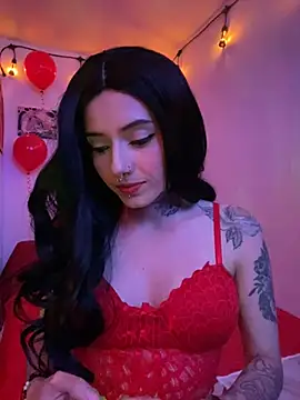 LiliJones  online show from February 14, 2025, 8:05 pm