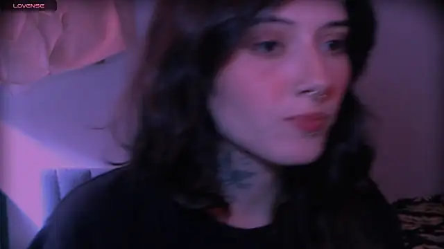 LiliJones  online show from March 26, 2026, 5:29 pm