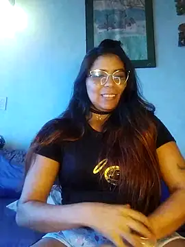 Luna Dumont online show from February 24, 2025, 2:15 pm