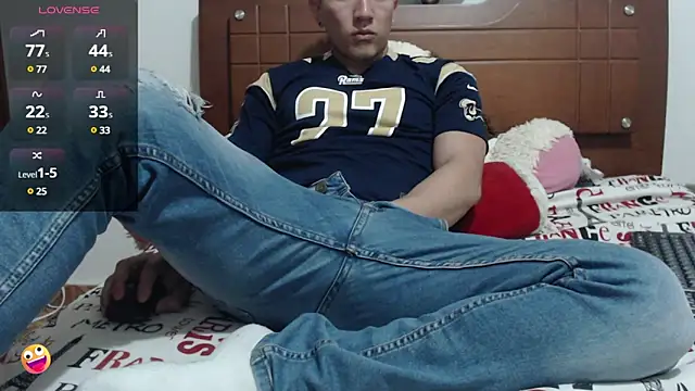 Snapshot of Emmanuel21_ chatting on December 29, 2024, 4:16 am Emmanuel21 online show from December 29, 2024, 4:16 am