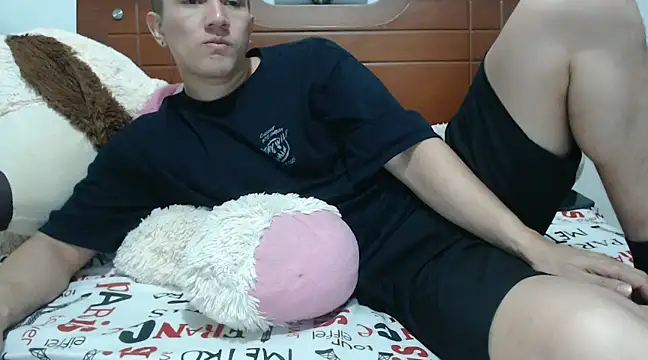 Snapshot of Emmanuel21_ chatting on January 29, 2025, 4:36 am Emmanuel21 online show from January 29, 2025, 4:36 am