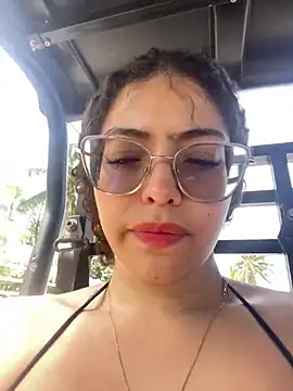 Dollar-girl online show from February 23, 2025, 4:46 pm