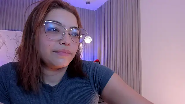 Dollar-girl online show from May 14, 2026, 12:39 am
